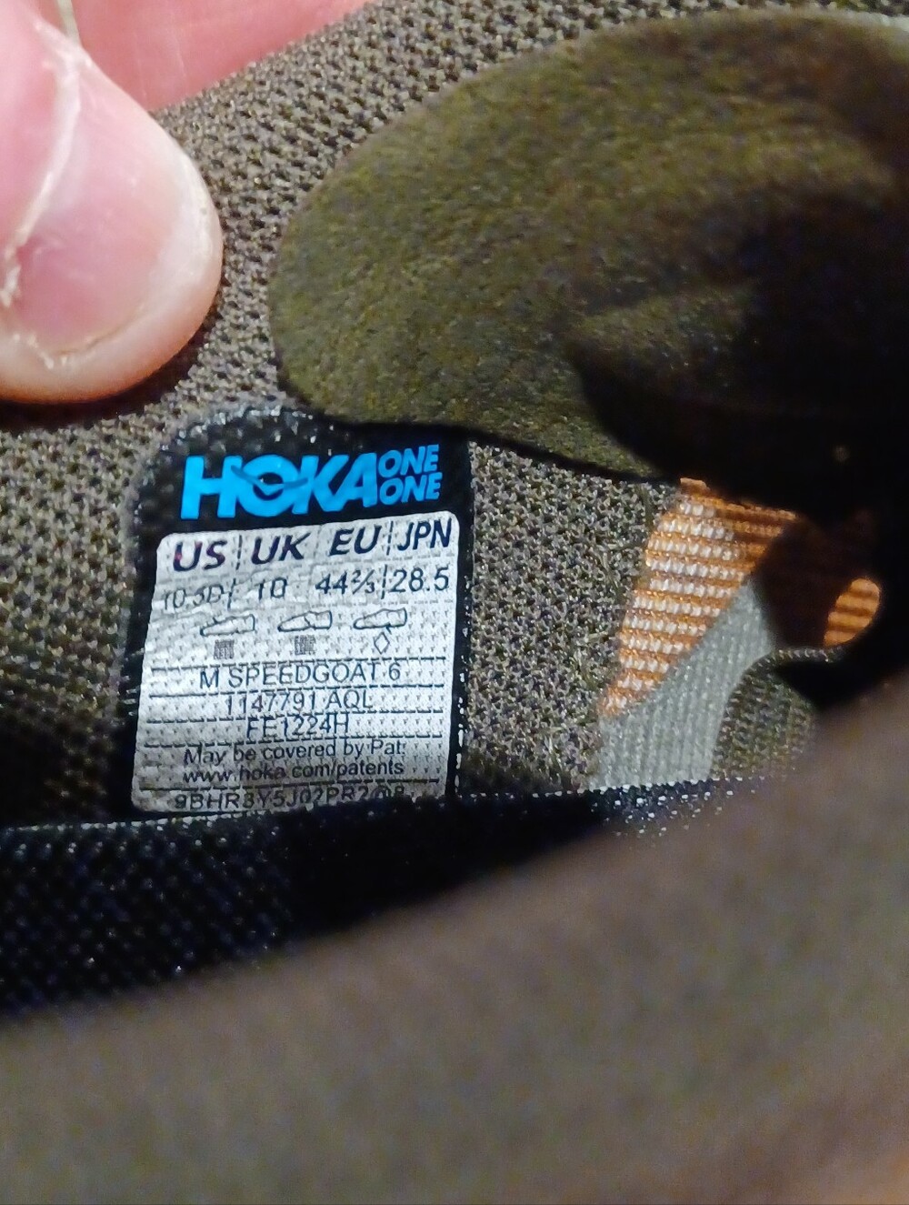 Hoka Men's Speedgoat 6 trail running shoes in the Antique Olive Size 10.5 - Picture 9 of 10